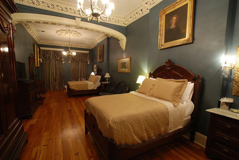 Lamothe House Hotel A French Quarter Guest Houses Property New Orleans Buitenkant foto