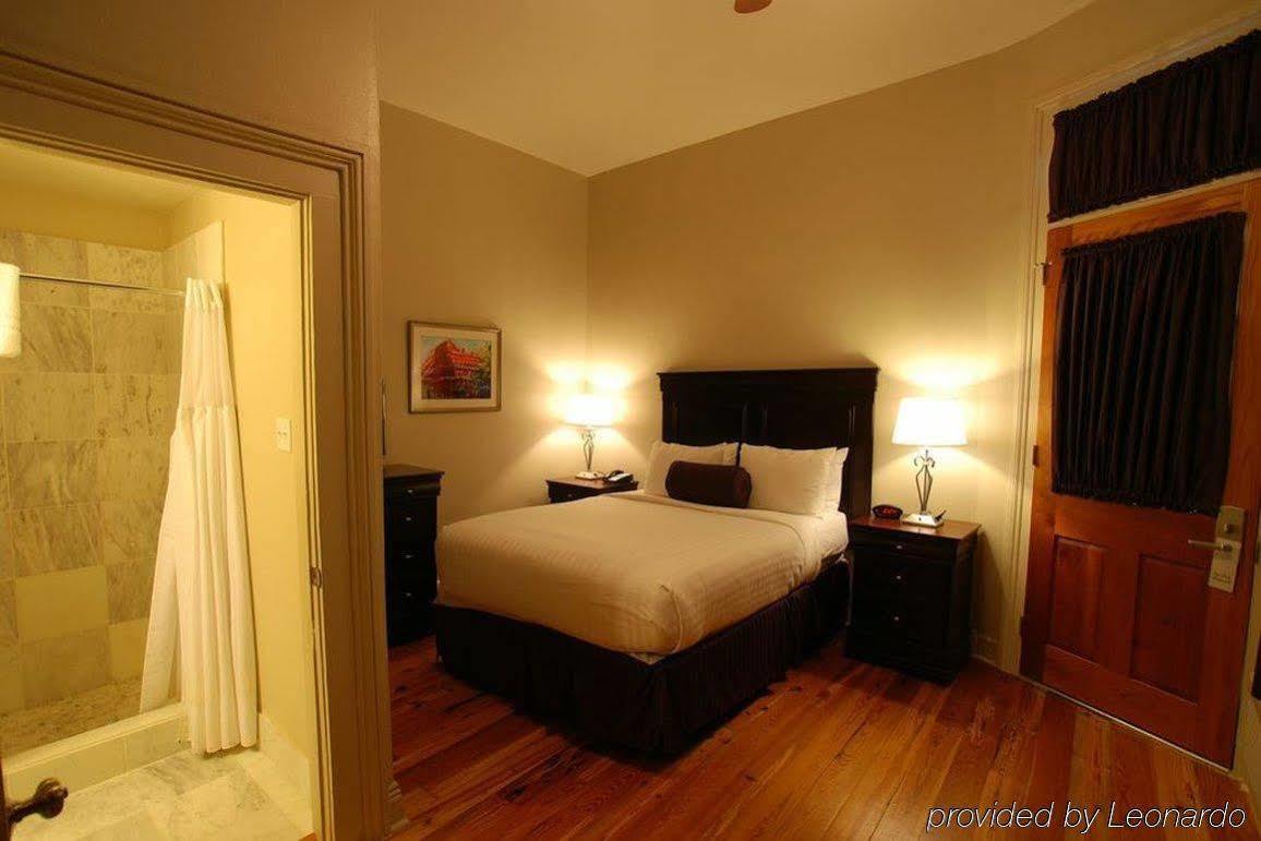 Lamothe House Hotel A French Quarter Guest Houses Property New Orleans Buitenkant foto